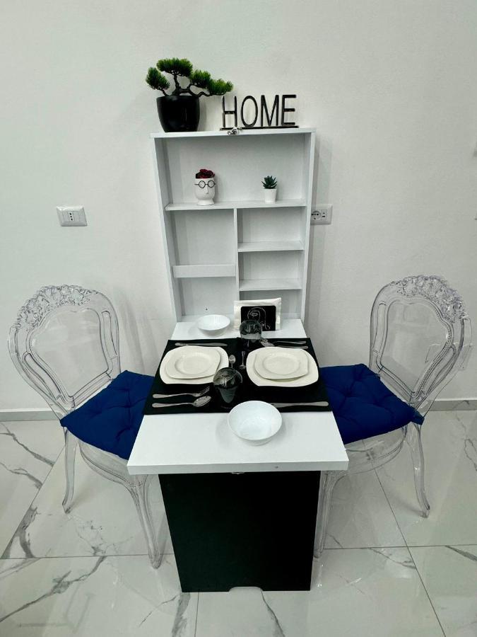 Onny'S House Acomodação com café da manhã Bari Exterior foto